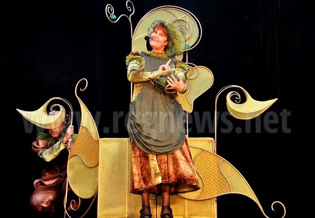 Театър ВЕСЕЛ представя „Принцесата и граховото зърно“ в празничния си афиш