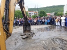Започна изграждането на многофункционална спортна площадка в СУ „Димитър Благоев“ в Свищов
