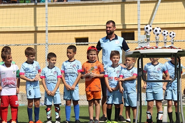„Болярчета“ спечелиха първия турнир за деца на Мини футбол RDJ