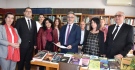 Местната коалиция „Съюз на демократичните сили” откри кампанията си, дарявайки книги на Общинската библиотека