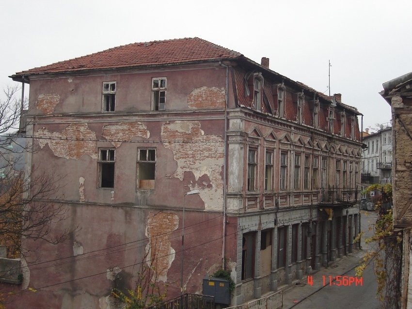 Хотел „Цар Борис” е в предварийно състояние, до 10 дни започва реставрацията   