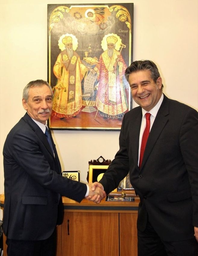Посланикът на Кипър беше гост на ректора на ВТУ