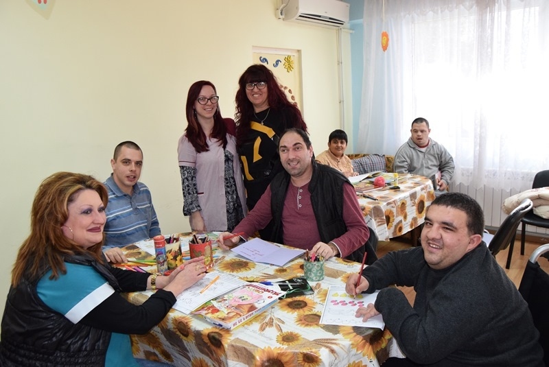 40 потребители ежедневно ползват социалните услуги на Дневния център за хора с увреждания в Горна Оряховица 