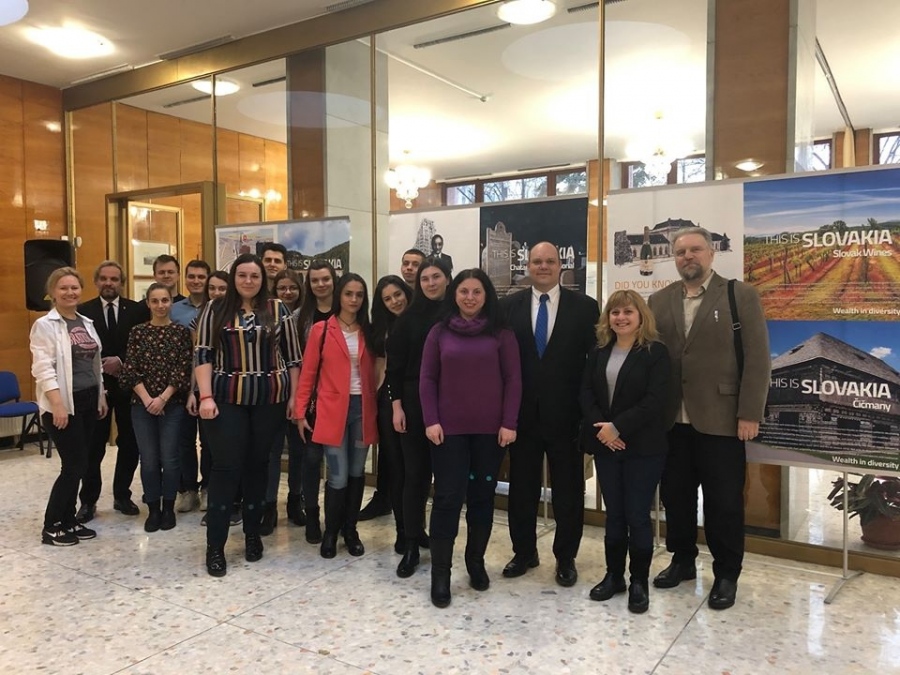 Студенти от ВТУ участваха във Втората национална среща на словакистите в България