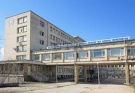 Жената, скочила от етаж на Болницата в Горна Оряховица, е настанена в Реанимацията във Велико Търново