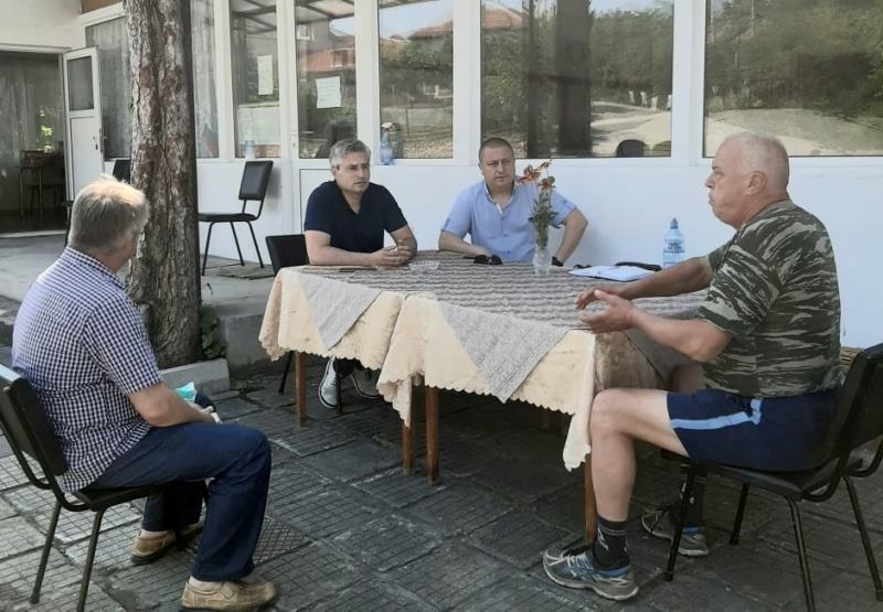 Депутатът Станислав Стоянов посети Самоводене, Хотница и Русаля, за да се срещне с местни жители 