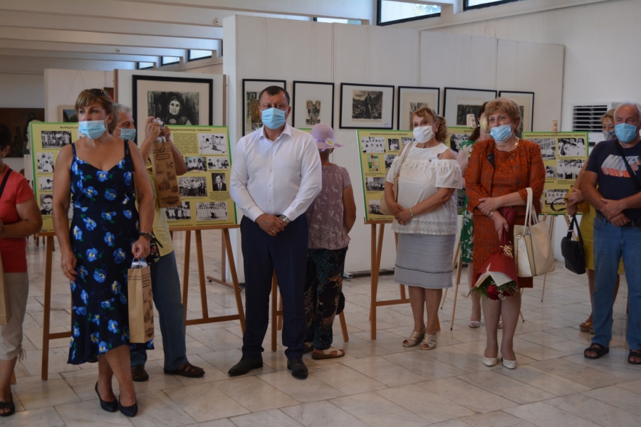 Фотодокументална изложба разказва историята на здравеопазването в Павликени