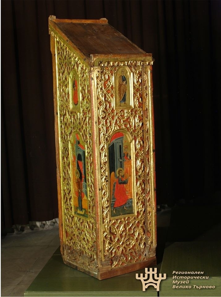 Съкровищата на Велико Търново: Аналой от XVII в. е изложен в музея „Възраждане и Учредително събрание“