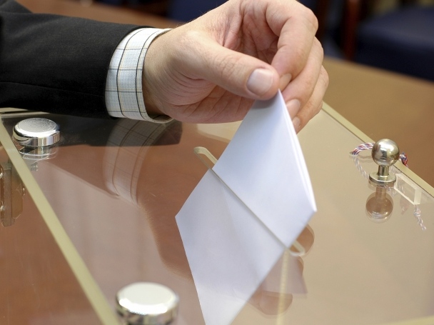 501 социалисти в Горнооряховско гласуват в три секции за лидер на БСП на 12 септември