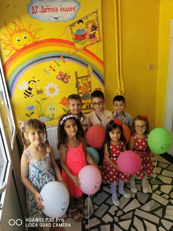 Цветна и празнична детска градина посреща малчуганите в Долна Оряховица