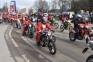 Мотористи станаха Дядо Коледа, за да се усмихнат деца без родители