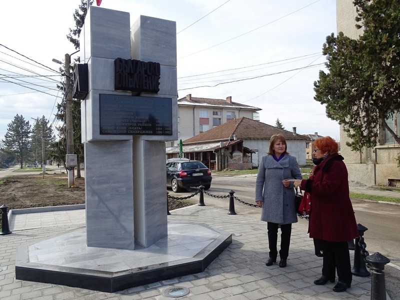 Проф. д-р Любомира Попова: С 43 000 лева ремонтирахме военни паметници в региона