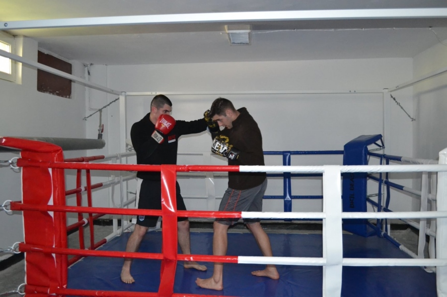 Ринг за бойни изкуства е най-новото спортно съоръжение в НВУ „Васил Левски“