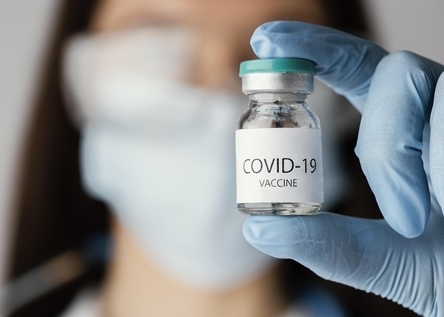 Близо 1000 дози ваксини срещу коронавирус са поставени през изминалото денонощие в областта