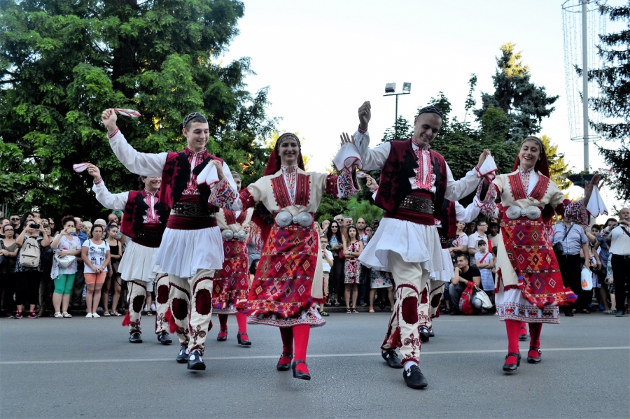 Международният фолклорен фестивал се завръща, но като Балкански
