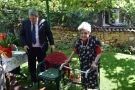 Столетницата Йордана Стоева покани кмета на Горна Оряховица и на 101-я си рожден ден