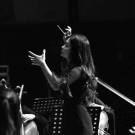 Китайски музиканти свирят в оркестъра на Музикално-драматичния театър във Велико Търново