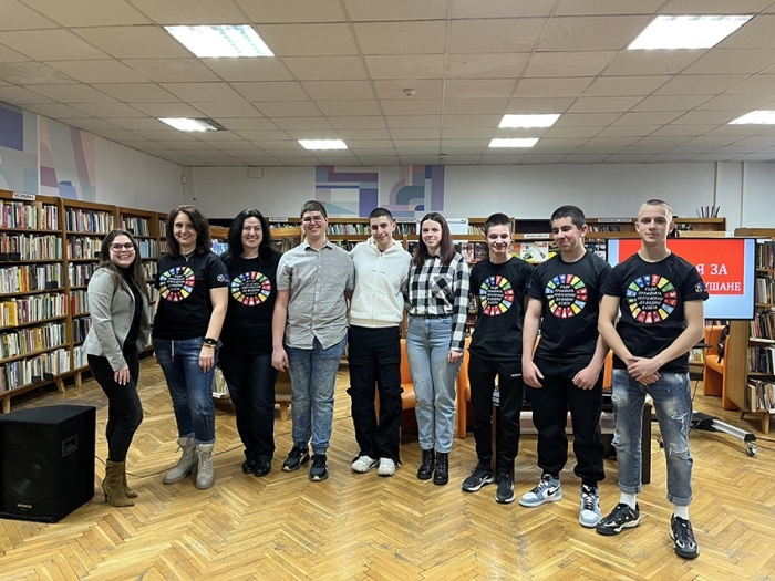 Горнооряховският младежки парламент представя резултатите от проекта SUPERHEROS