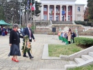 Признателните потомци отрупаха с цветя Паметника на загиналите в Лясковец
