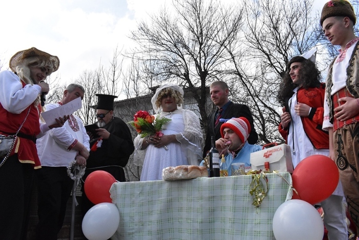 В Първомайци канят на традиционната мъжка сватба на Тодоровден