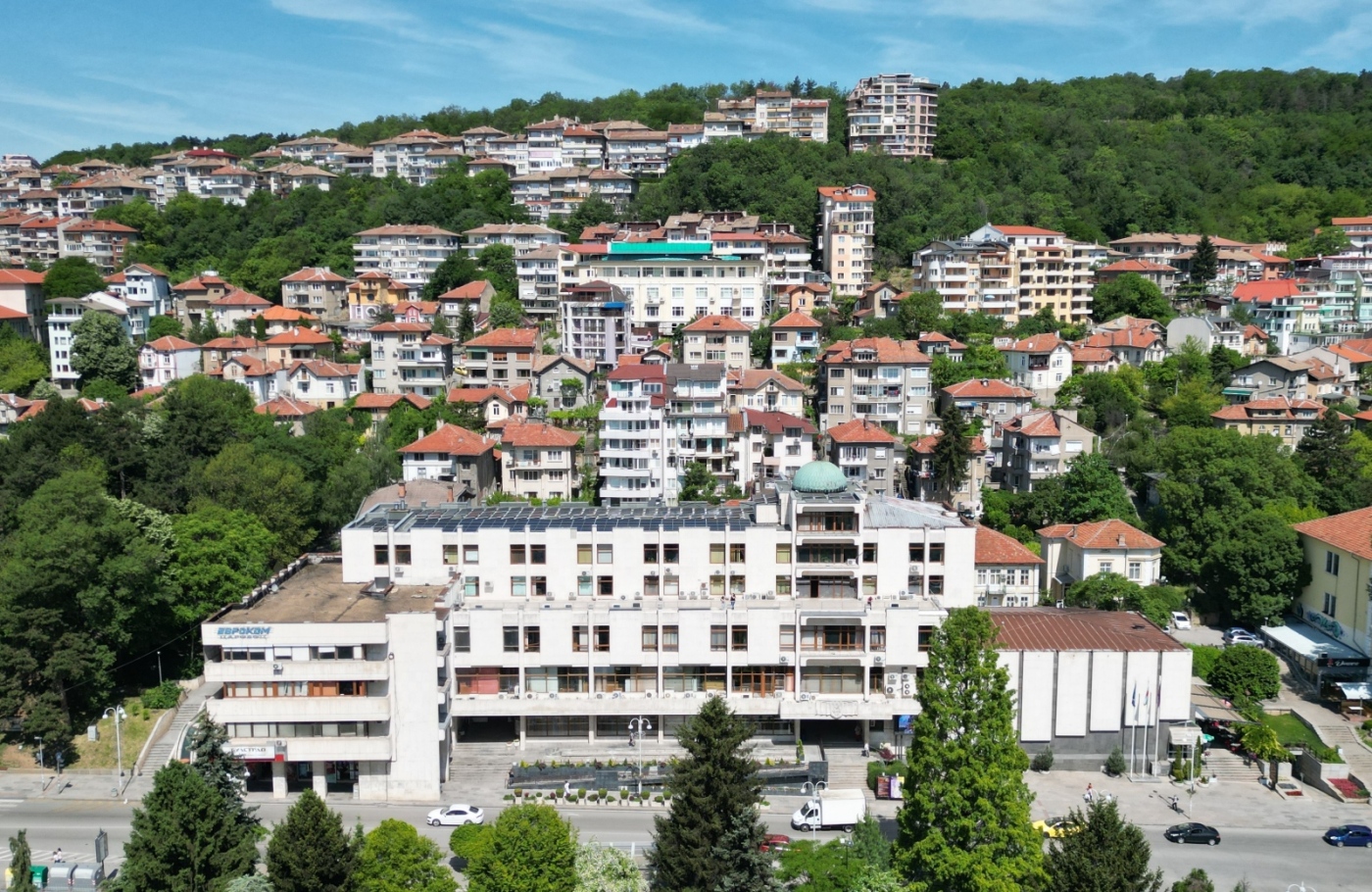 Община Велико Търново се разграничава от листовки, описващи „кампания за органите на етажната собственост“