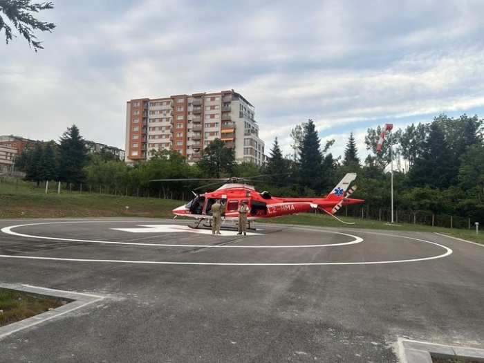 Въздушната линейка транспортира тежко пострадал при катастрофа мъж от Велико Търново до „Пирогов”