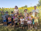Децата от ДГ „Димитър Генков” – Поликраище наричаха за здраве с еньовски билки
