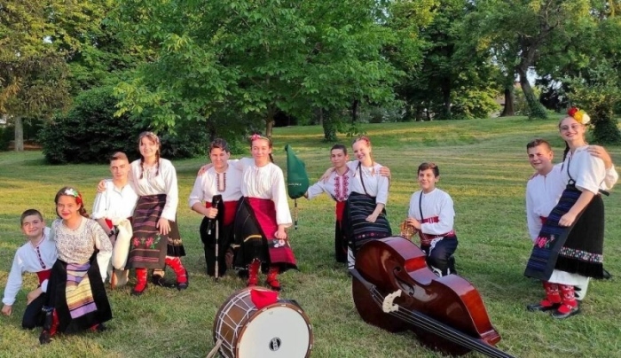 Школата за народни инструменти „Потомци“ кани на концерт за празника на Лясковец