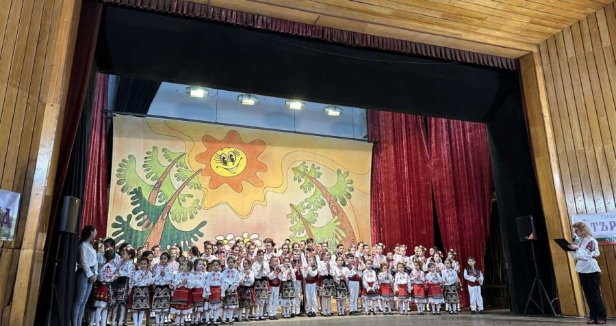 Фолклорен ансамбъл „Търновче“ и Община Велико Търново организират благотворителен концерт в подкрепа на Комплексния онкологичен център