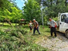 Акция по почистване проведоха в Елена