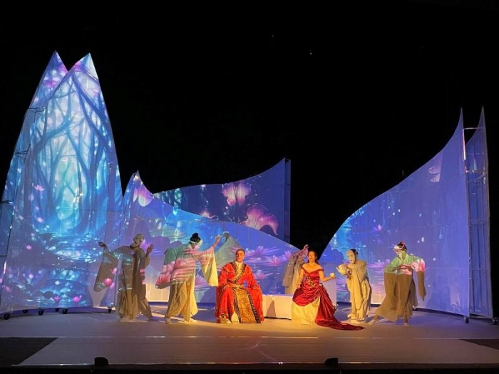 Оперетата „Страната на усмивките“ на великотърновския театър с премиера на открито на крепостта Царевец